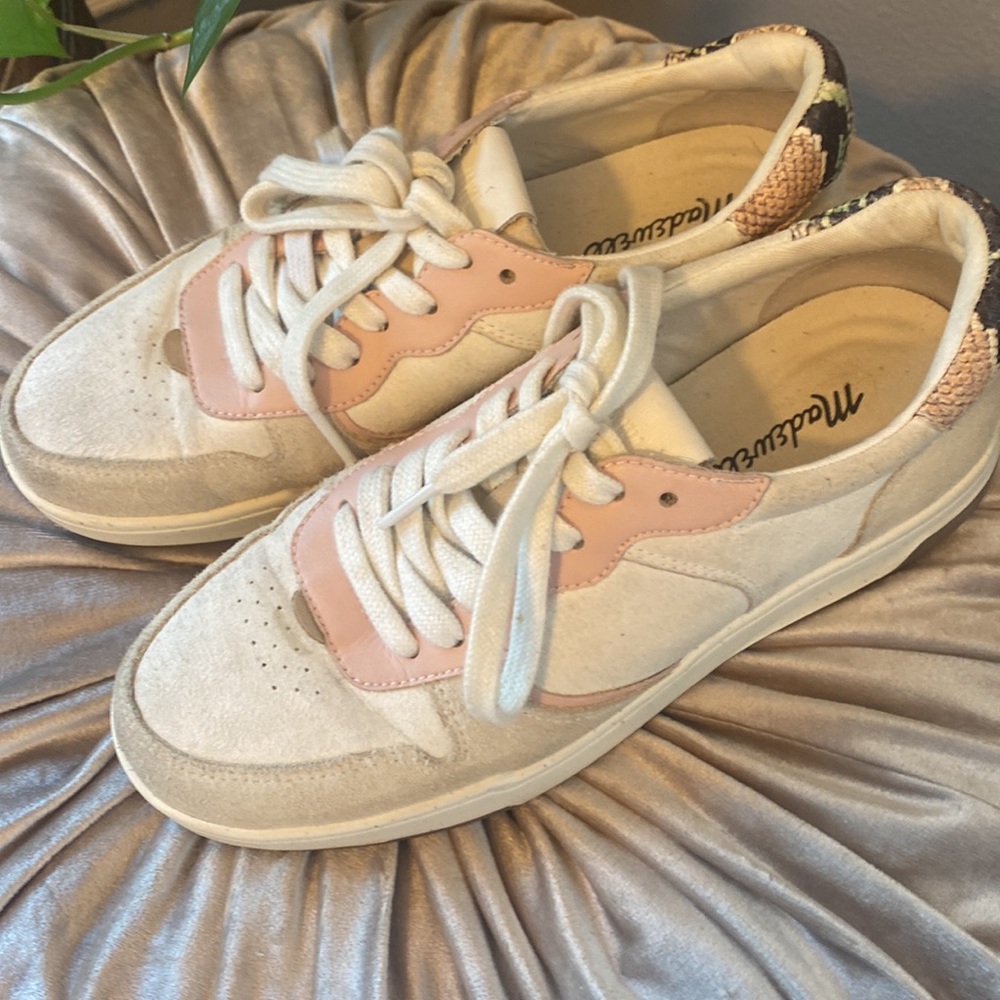 🎀 Madewell Court Sneakers - Cute and very confortable size 7.5
